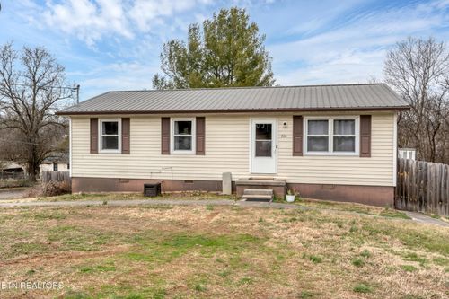 926 Amy St, Seymour, TN, 37865 | Card Image