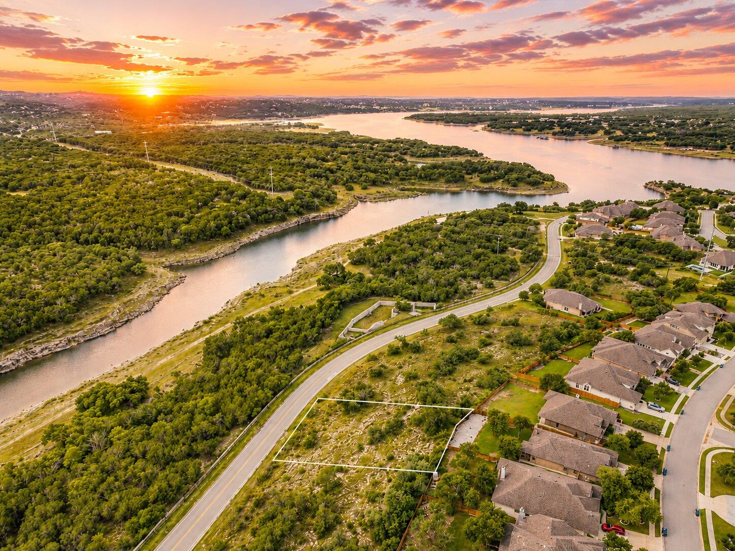 Land in Lago Vista 4