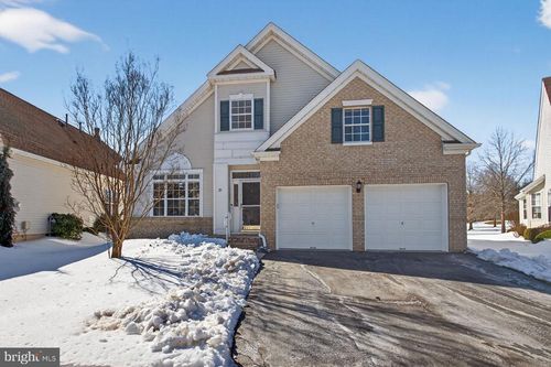 21 Globeflower Ln, West Windsor, NJ, 08550-2427 | Card Image