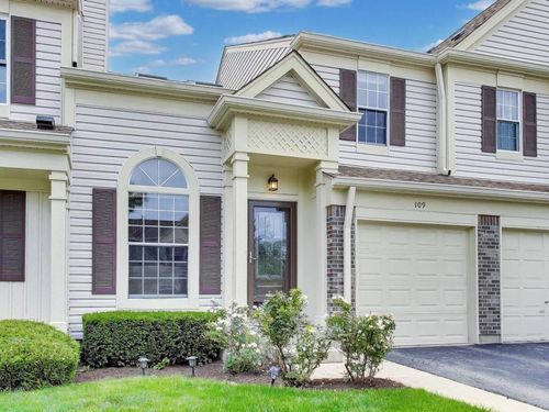 109 Peach Tree Ln, Westmont, IL, 60559-3461 | Card Image