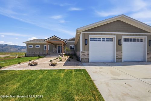 330 Mantua Meadows Ln, Afton, WY, 83110 | Card Image