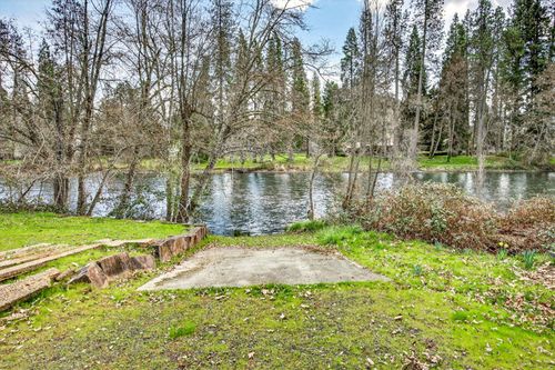 7428 Rogue River Dr, Shady Cove, OR, 97539-9763 | Card Image