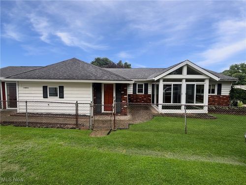 507 Harker Ave, Newell, WV, 26050-1041 | Card Image