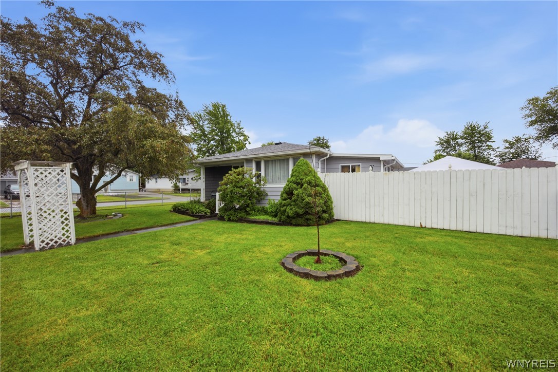 Residential in Lackawanna 3