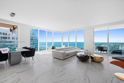 2201 - 300 S Pointe Dr, Condo with 3 bedrooms, 2 bathrooms and null parking in Miami Beach FL | Image 2