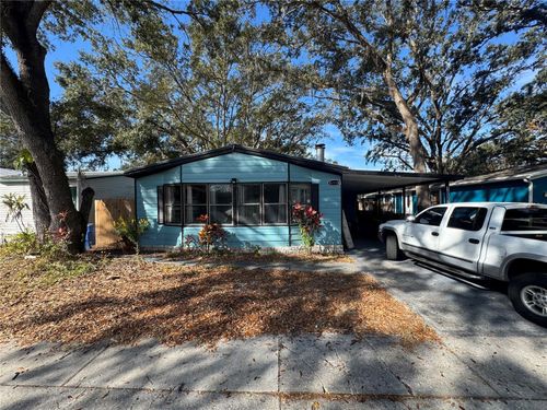 10559 Bay Hills Cir, THONOTOSASSA, FL, 33592-3147 | Card Image