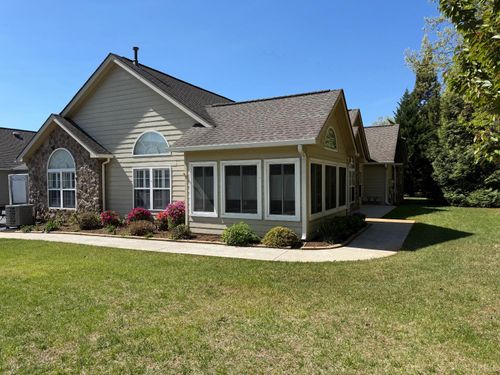 142 Salisbury Cir, Lynchburg, VA, 24502-5056 | Card Image