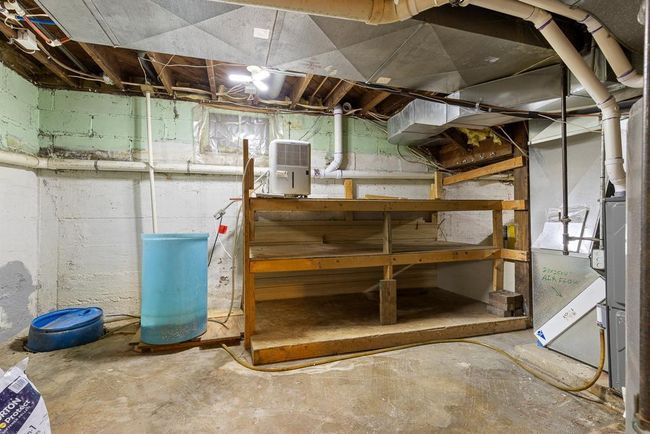 Storage/utility space | Image 46