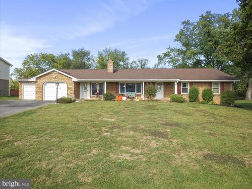 10616 Peachtree Ln, WILLIAMSPORT, MD, 21795-1130 | Card Image