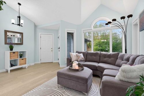 130 Harvest Park Cir Ne, Calgary, AB, T3K4V3 | Card Image