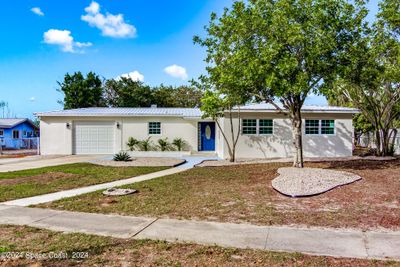 2911 Sailfish Street Ne, House other with 3 bedrooms, 2 bathrooms and null parking in Palm Bay FL | Image 2