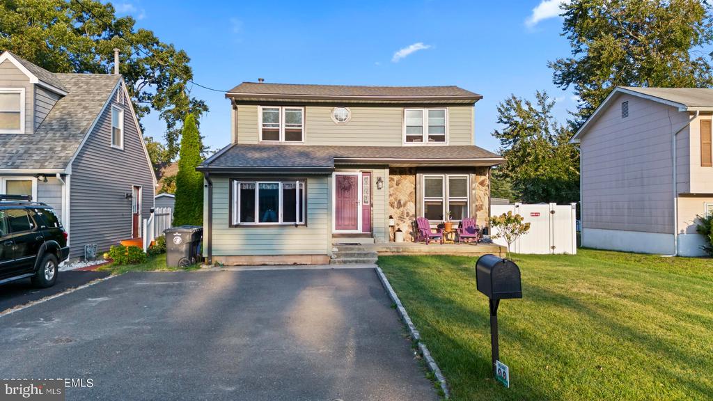 Willow Rd, Toms River, NJ 08753
