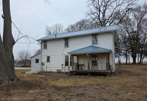 309 E 3rd St, Tampico, IL, 61283-7801 | Card Image