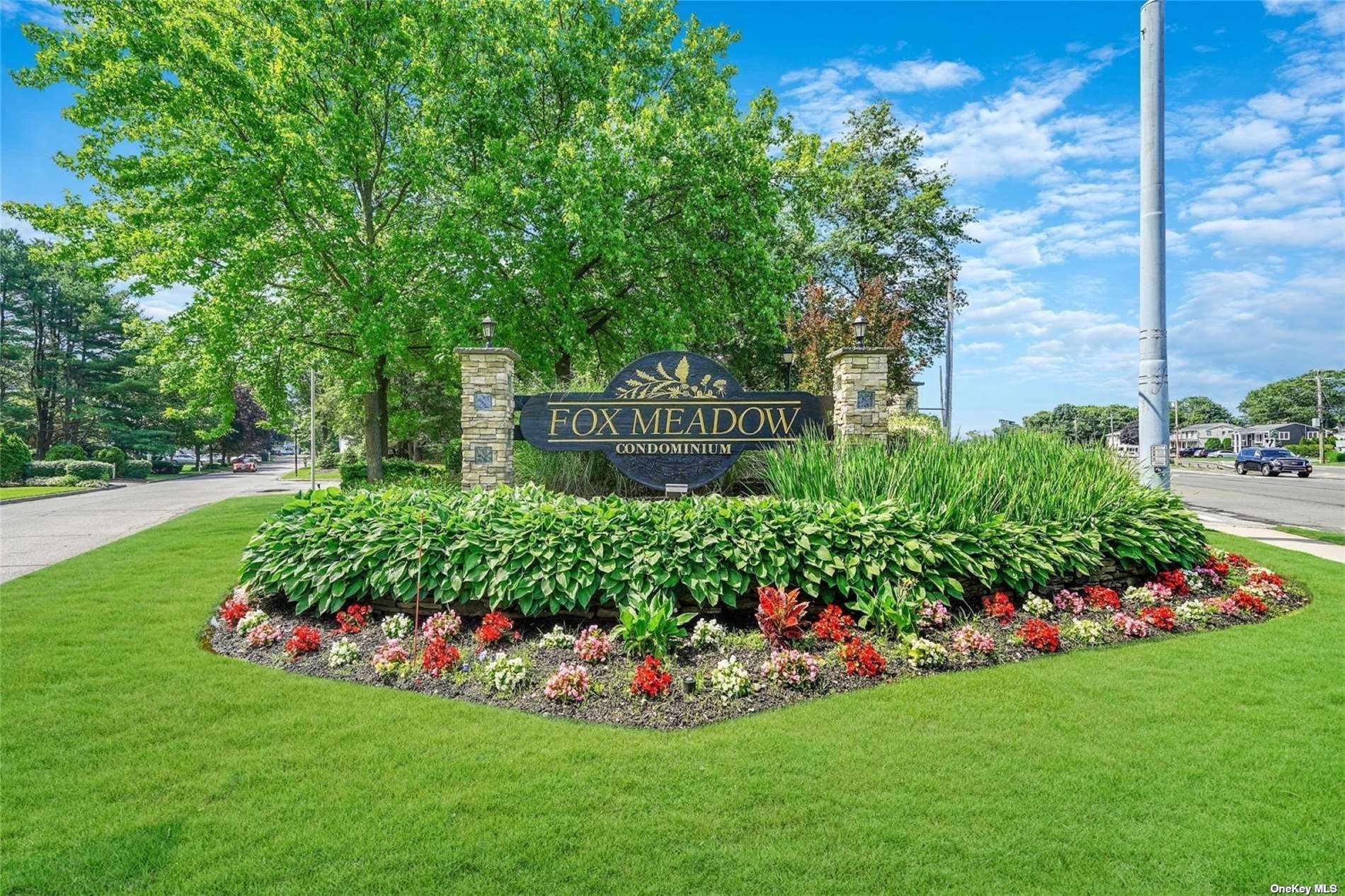 Sara Cir, Port Jefferson Station, NY 11776