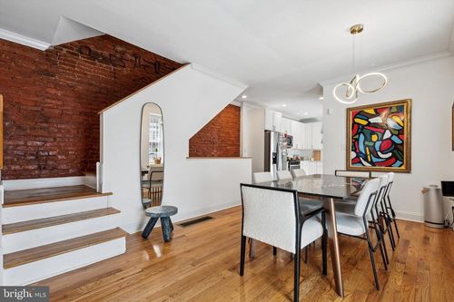 921 N 28th St, PHILADELPHIA, PA, 19130-1231 | Card Image