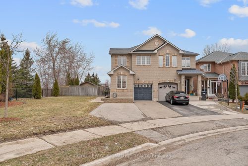 46 Baha Crescent, Brampton, ON, L7A2J3 | Card Image