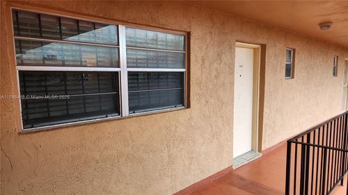 apt-3420-1810 W 56th St, Hialeah, FL, 33012-7324 | Card Image