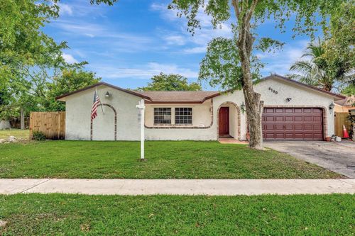 8100 Nw 44th Ct, Lauderhill, FL, 33351-5610 | Card Image