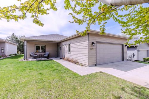 3426 Golf Villa Dr, Milford, IA, 51351 | Card Image