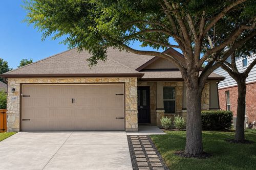 5833 Zachary Scott Street, Austin, TX, 78747 | Card Image