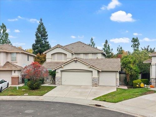 8283 Glencannon Way, Elk Grove, CA, 95624-4115 | Card Image