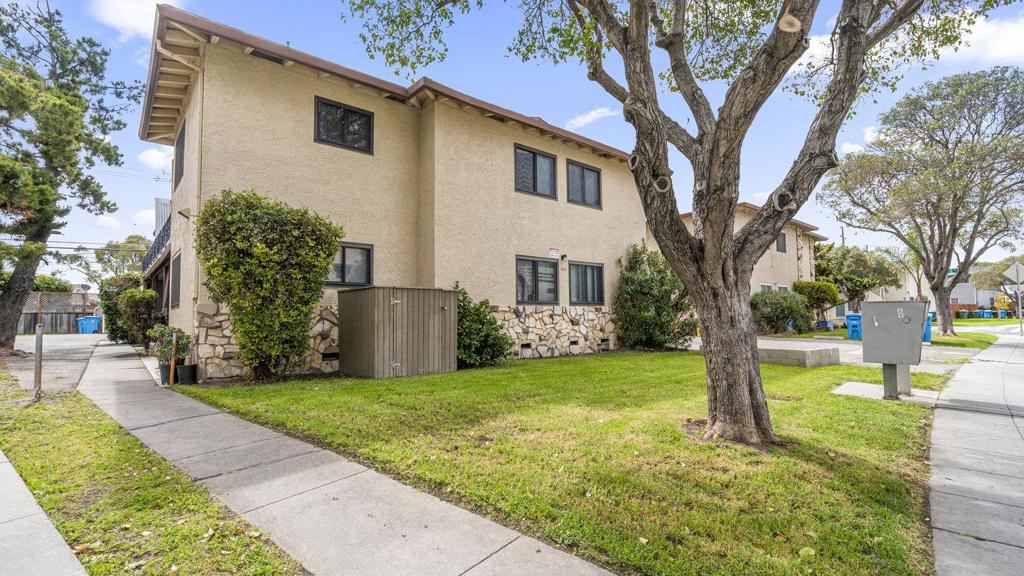 1090 Clyde Ave, Santa Clara, CA 95054