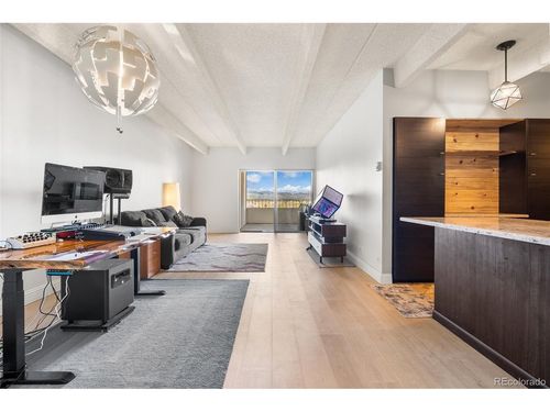 1206-130 N Pearl St, Denver, CO, 80203-4191 | Card Image