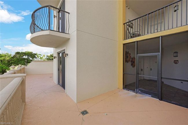 APT-108 - 5704 Cape Harbour Dr, Condo with 3 bedrooms, 2 bathrooms and 2 parking in CAPE CORAL FL | Image 28