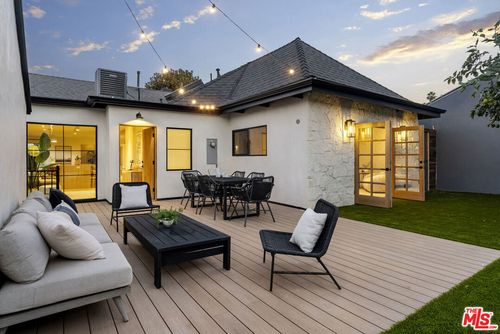 3841 S Redondo Blvd, LOS ANGELES, CA, 90008-1112 | Card Image