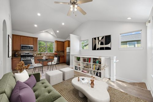 unit-315-1601 Miriam Ave, Austin, TX, 78702-1556 | Card Image