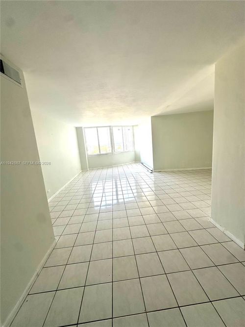 apt-10g-7441 Wayne Ave, Miami Beach, FL, 33141-2540 | Card Image