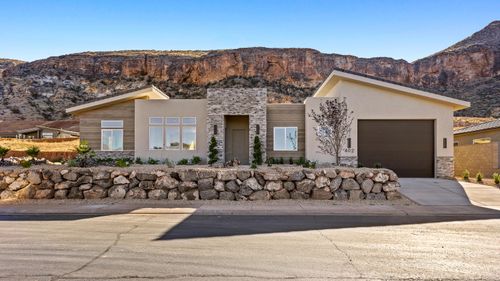 402 N 200 E, La Verkin, UT, 84745-1208 | Card Image