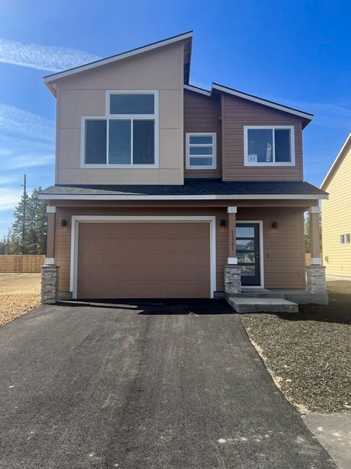 51791 Fordham Dr, La Pine, OR, 97739-8929 | Card Image