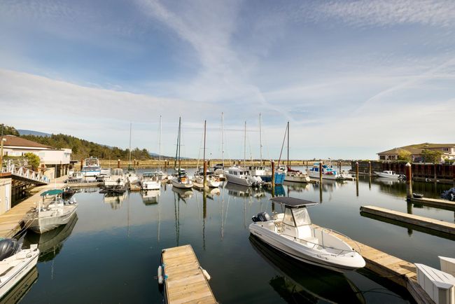 214 - 1585 Field Rd, Townhouse with 3 bedrooms, 2 bathrooms and 2 parking in Sechelt BC | Image 34