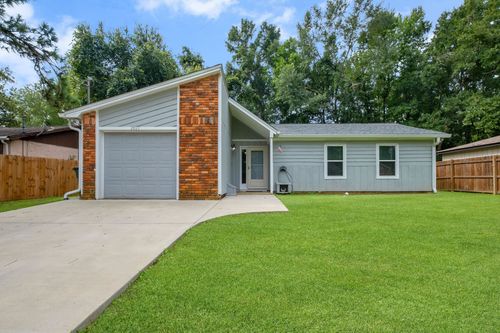 2929 Greenon Ln, Tallahassee, FL, 32304-1255 | Card Image