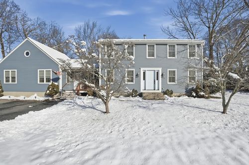 174 Columbus Dr, Fall River, MA, 02720-4668 | Card Image