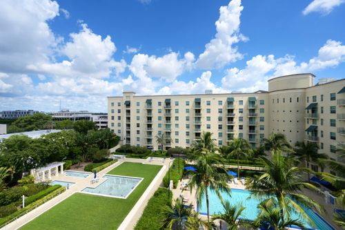 729-610 Clematis St, West Palm Beach, FL, 33401-5398 | Card Image