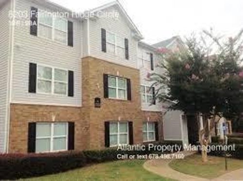 6203 Fairington Ridge Cir, Lithonia, GA, 30038-5604 | Card Image