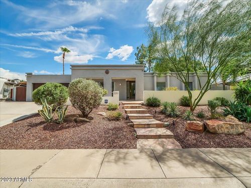 3351 E Las Rocas Drive, Phoenix, AZ, 85028 | Card Image