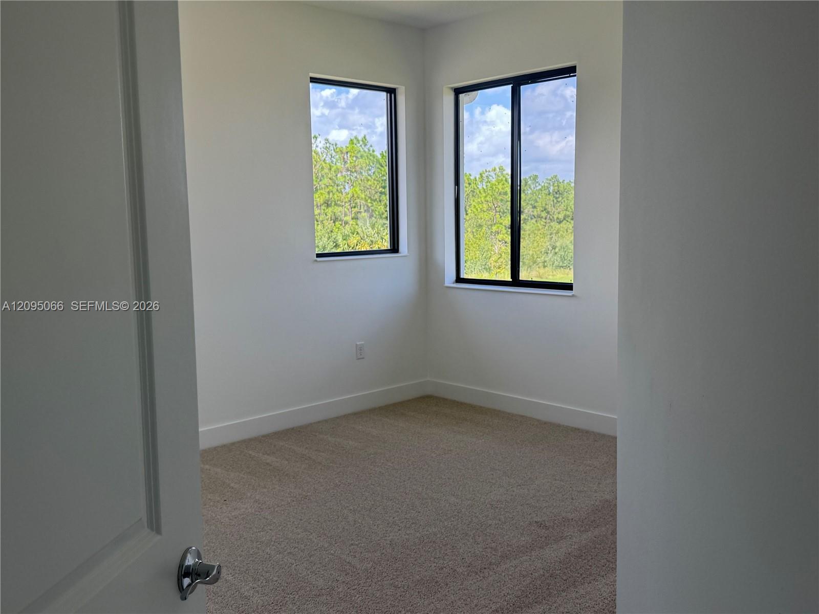 Residential Lease in Ave Maria 5