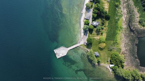 2272 95 Highway, Frontenac Islands, ON, K0H2Y0 | Card Image