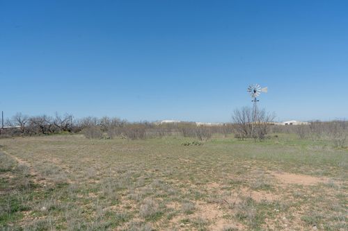 218 County Road 114, Ballinger, TX, 76821-8031 | Card Image