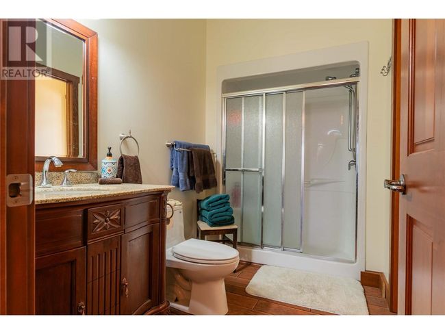 250 1 St Ave, House other with 3 bedrooms, 5 bathrooms and 3 parking in Kootenay Boundary BC | Image 27