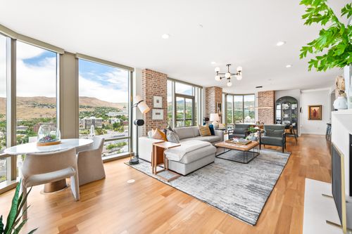 2206-99 W South Temple, Salt Lake City, UT, 84101-4739 | Card Image