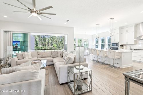 68 Navigators Rd, ST JOHNS, FL, 32259-6329 | Card Image