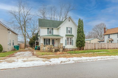 105 W John St, Durand, MI, 48429-1607 | Card Image