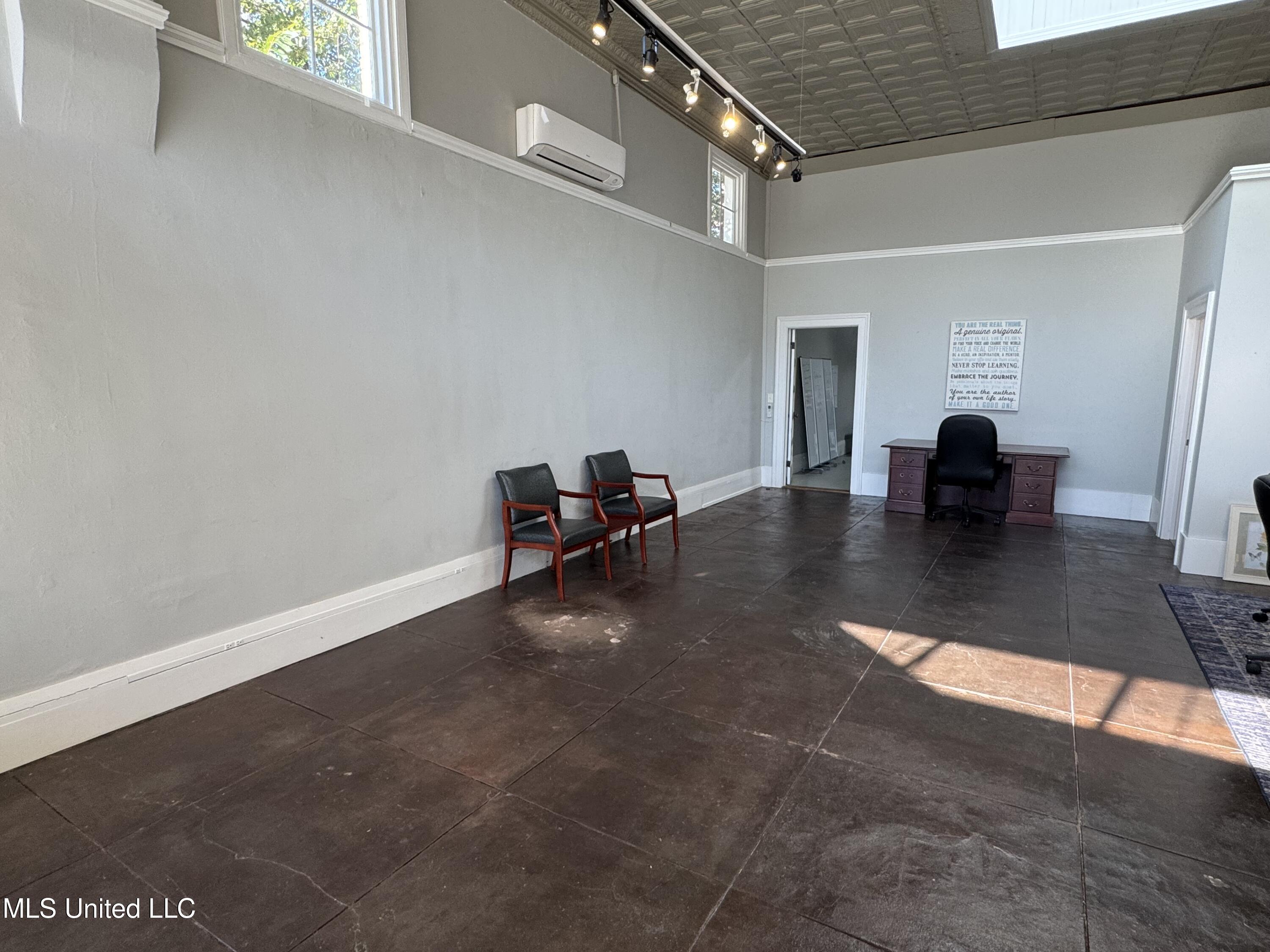Residential in Natchez 5