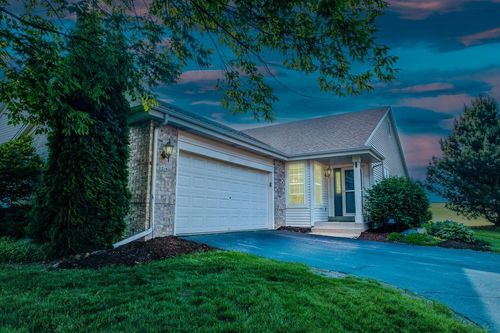 1218 Steeplechase Drive, Watertown, WI, 53094 | Card Image