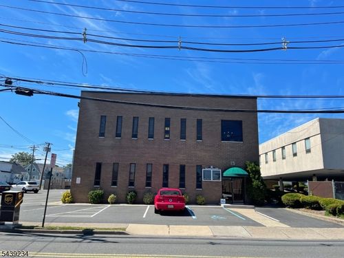 15 5th St, Saddle Brook, NJ, 07663-6100 | Card Image