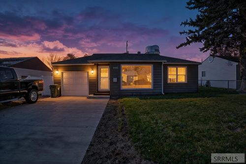 1061 Sunset Avenue, Blackfoot, ID, 83221 | Card Image